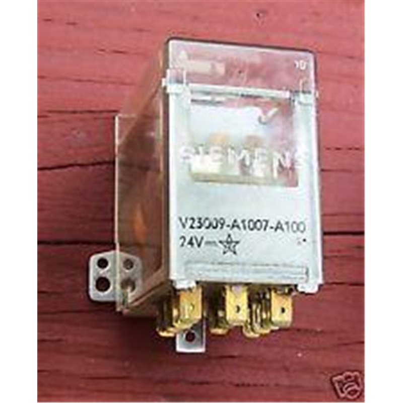 V23009-A7-A100 24VDC - 3 x max.250VAC 8A changeover  6.3mm faston connection