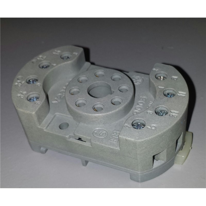 V23100 Z9005 Socket - Octal Din Rail screw