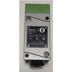 Photoelectric switch EN3-R5P- -  Omron EN3-R5P-35 24VDC  Load 10-200mA max.